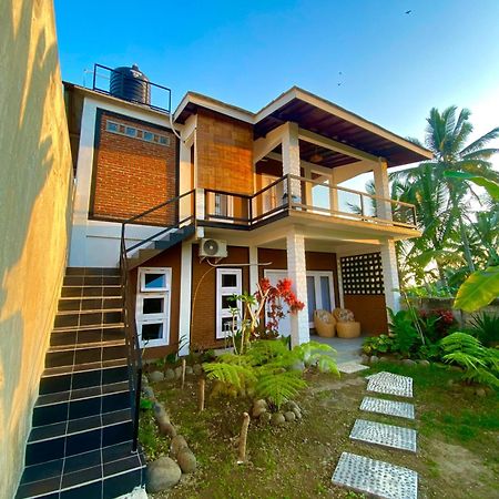 Arista Homestay テテバトゥ エクステリア 写真
