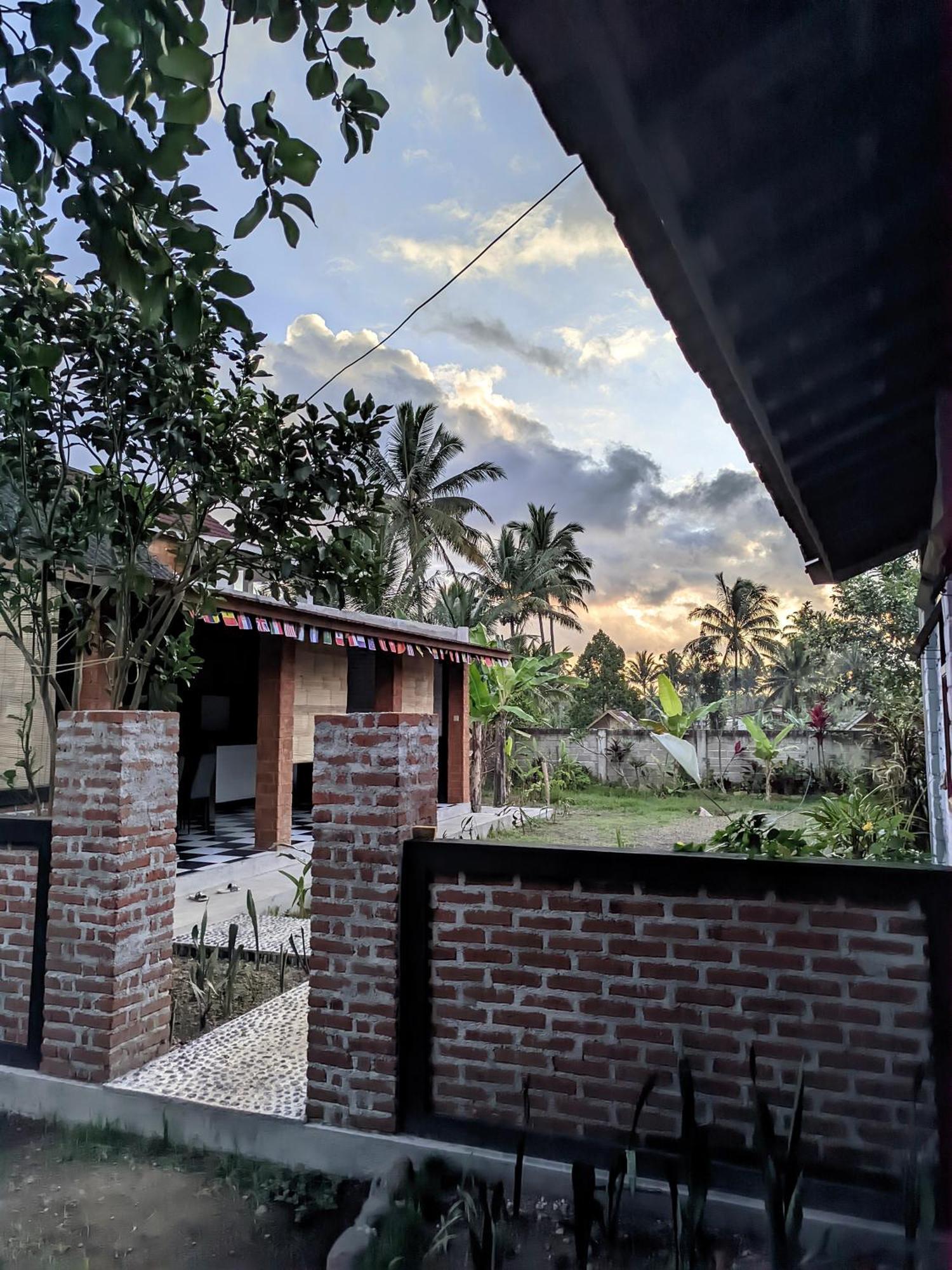 Arista Homestay テテバトゥ エクステリア 写真