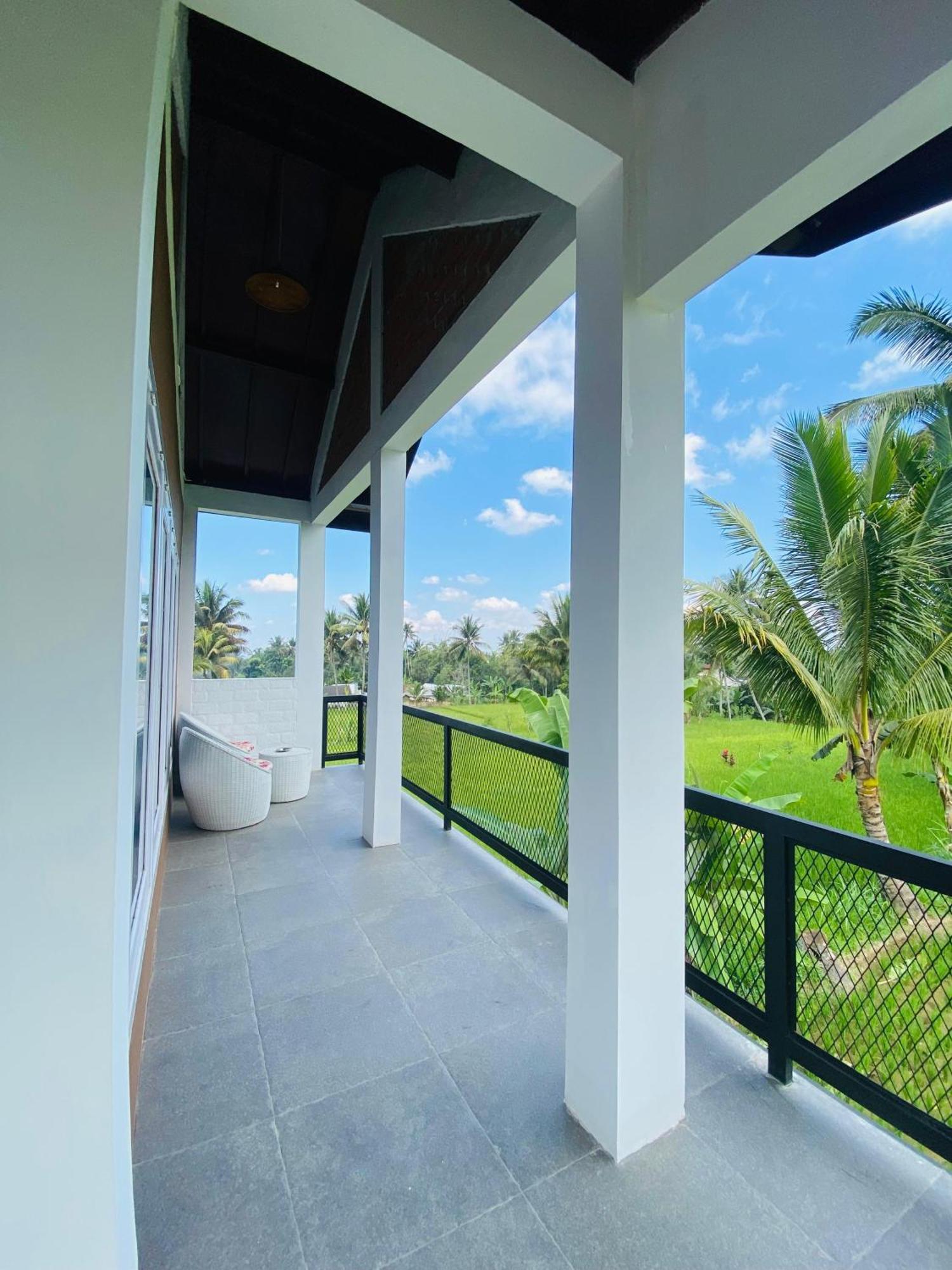 Arista Homestay テテバトゥ エクステリア 写真